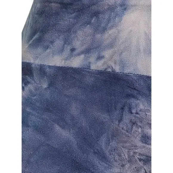LAST PAIR! NEW super soft fitted blue tie dye biker shorts - Picture 4 of 5